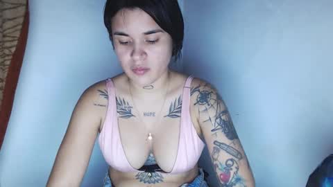 Snapshot of doll_and_thebrown chatting on 10-30-25, 02:46 doll_and_thebrown online show from 10-30-25, 02:46