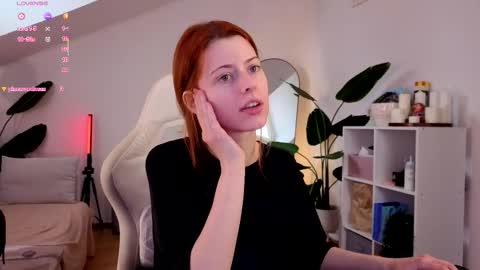 Your doll Lesli online show from 12-03-25, 09:51