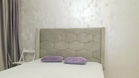 Lexi online show from 02-09-25, 05:50