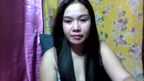 Snapshot of dolly_jane34 chatting on 10-28-25, 10:19 dolly_jane34 online show from 10-28-25, 10:19