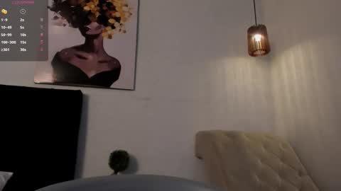 Snapshot of dolly_zoe chatting on 11-15-25, 06:59 Call me Zoe online show from 11-15-25, 06:59