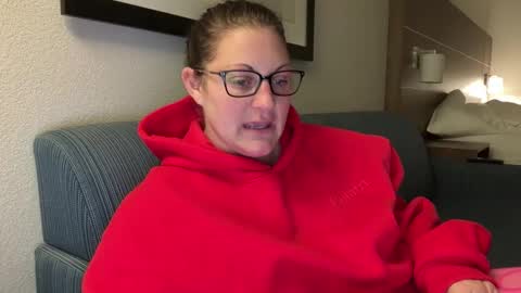 Snapshot of dollydimplez chatting on 03-11-25, 01:56 Dolly online show from 03-11-25, 01:56