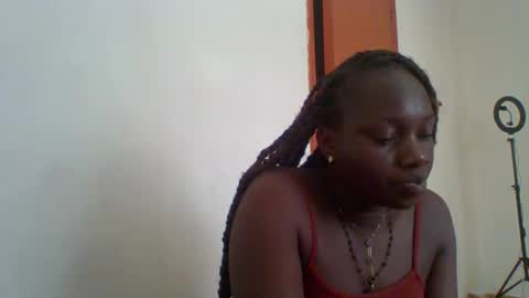 dollyvee online show from 04-20-26, 11:46