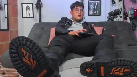 Diego Castell online show from 02-16-25, 10:21