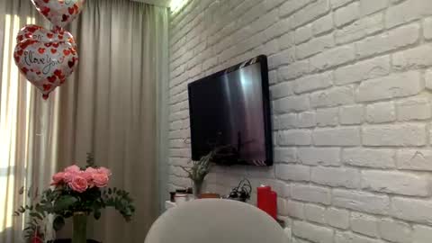 DOM MUMMY online show from 02-15-25, 01:38