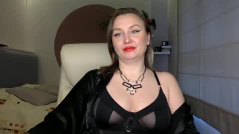 DOM MUMMY online show from 03-08-25, 06:32