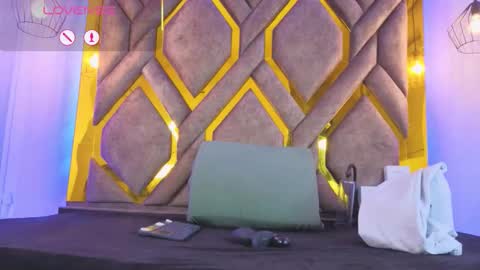 dom_veneno online show from 12-03-25, 07:12