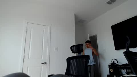 Snapshot of domd3 chatting on 09-15-25, 04:51 Dom online show from 09-15-25, 04:51