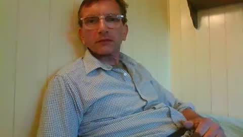 Snapshot of domi94300 chatting on 04-25-26, 06:38 domi94300 online show from 04-25-26, 06:38