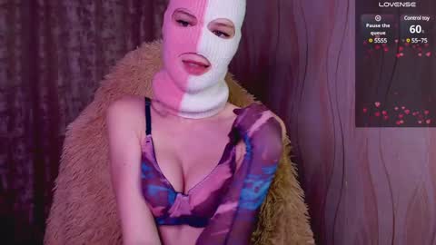 domiiniicana online show from 01-28-25, 02:21