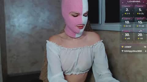 domiiniicana online show from 10-20-25, 04:18