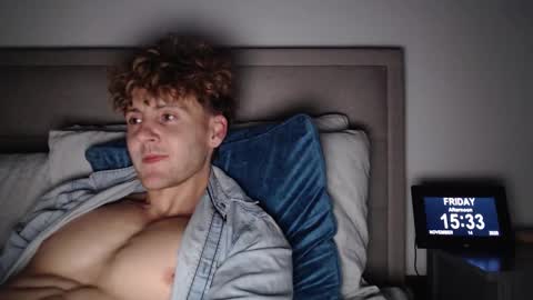 Alex...  online show from 11-14-25, 03:33