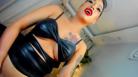 CALL ME BABY BELLA online show from 02-17-25, 04:59