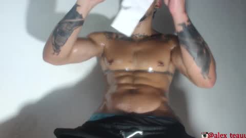 DOMI online show from 11-19-25, 08:36