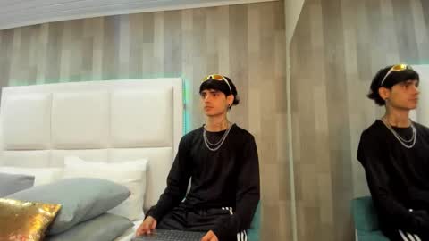 Dominic foox online show from 02-09-26, 02:10