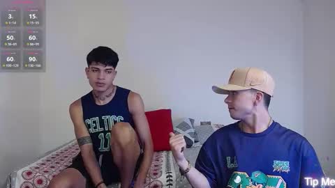 Snapshot of dominic_hanks chatting on 10-29-25, 05:31 DOMINIC AND ANDREW online show from 10-29-25, 05:31