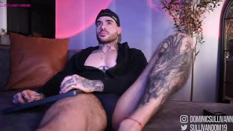 Snapshot of dominic_sullivan1 chatting on 10-18-25, 09:21 Dominic Sullivan online show from 10-18-25, 09:21