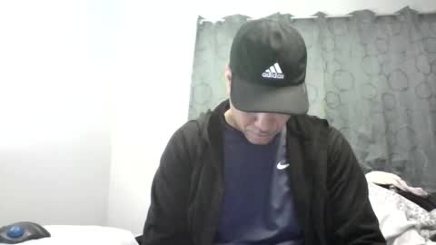 Snapshot of dominicanorico chatting on 02-11-25, 08:42 luis online show from 02-11-25, 08:42
