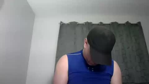 Snapshot of dominicanorico chatting on 10-14-25, 07:03 luis online show from 10-14-25, 07:03