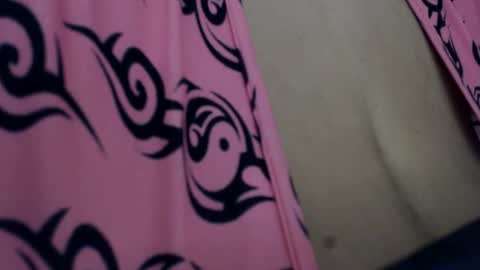 MizzIssy online show from 09-19-25, 12:23