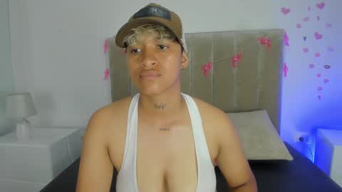 Snapshot of dominick_joness chatting on 02-01-25, 10:44 Dominick  online show from 02-01-25, 10:44