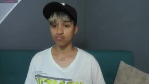 Snapshot of dominick_joness chatting on 03-03-25, 06:44 Dominick  online show from 03-03-25, 06:44