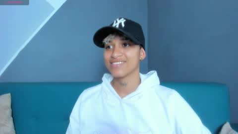 Snapshot of dominick_joness chatting on 03-06-25, 08:37 Dominick  online show from 03-06-25, 08:37