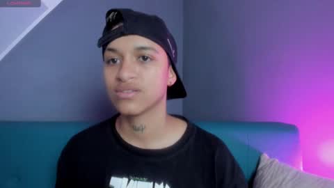 Snapshot of dominick_joness chatting on 03-11-25, 06:08 Dominick  online show from 03-11-25, 06:08