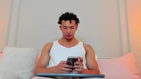 Dominick Star online show from 01-11-25, 03:13