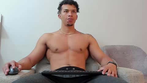 Dominick Star online show from 03-06-25, 04:19