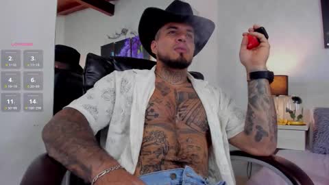 Snapshot of dominickane chatting on 10-22-25, 11:43 dominickane online show from 10-22-25, 11:43