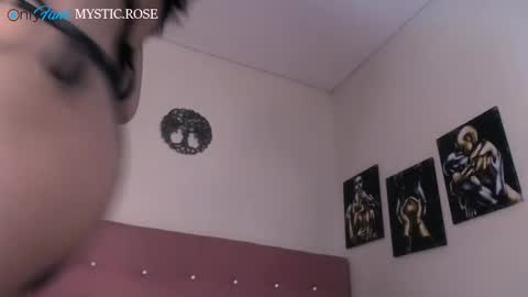 Snapshot of dominika_angel chatting on 01-10-25, 07:25   online show from 01-10-25, 07:25