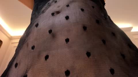 Dominique online show from 12-10-24, 04:24