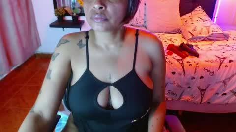 Snapshot of domink_gilr chatting on 05-23-26, 08:35 D O M I N K online show from 05-23-26, 08:35