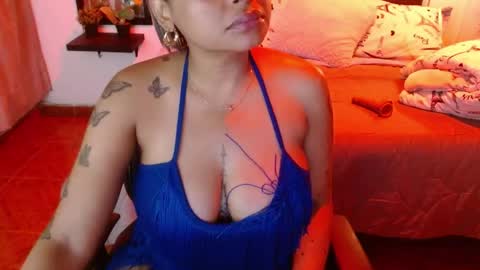 Snapshot of domink_gilr chatting on 05-28-26, 07:16 D O M I N K online show from 05-28-26, 07:16