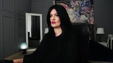 Dom Melisa online show from 12-21-24, 03:14