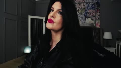 Dom Melisa online show from 10-10-25, 07:35