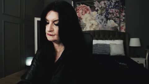 Dom Melisa online show from 11-13-25, 10:08