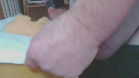 Snapshot of don_r55 chatting on 12-13-24, 07:32 Don online show from 12-13-24, 07:32