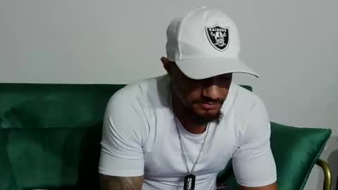 Gifted online show from 02-25-26, 01:26