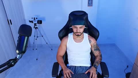 Victor online show from 10-14-25, 05:14