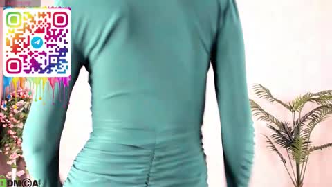 Aura online show from 09-16-25, 03:51