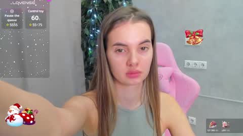 Snapshot of donnaaa_evans chatting on 12-16-24, 03:08 Donna On GMT2 Mon-Fri 3-9 AM online show from 12-16-24, 03:08