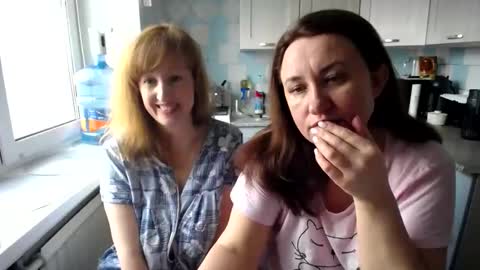 Tatiana 43 curvy sexy body and Joanna redhead 39 years online show from 03-07-25, 09:29