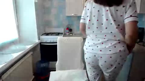 Tatiana 43 curvy sexy body and Joanna redhead 39 years online show from 09-15-25, 06:24