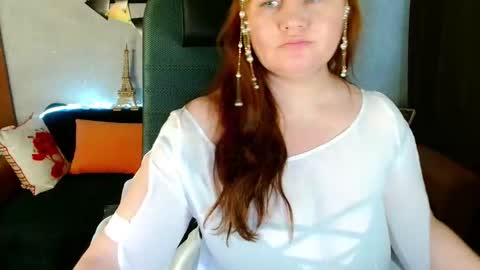 Dora online show from 10-23-25, 10:36