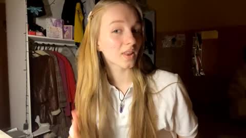 Anika online show from 02-25-26, 05:22