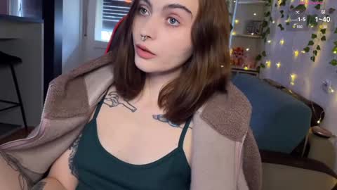 Alice online show from 02-12-25, 01:27