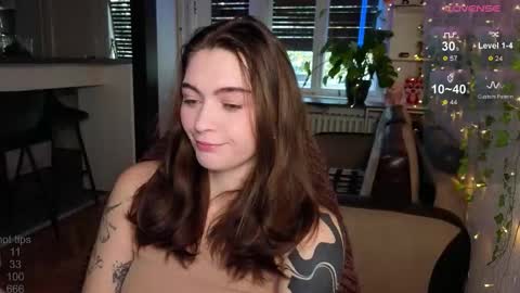 Alice online show from 10-25-25, 06:32