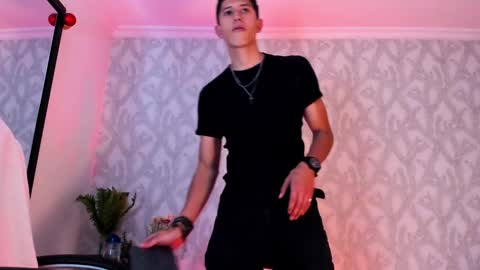 dorian_mystery online show from 12-05-24, 07:16